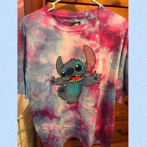 Disney Stitch short sleeve shirt💙